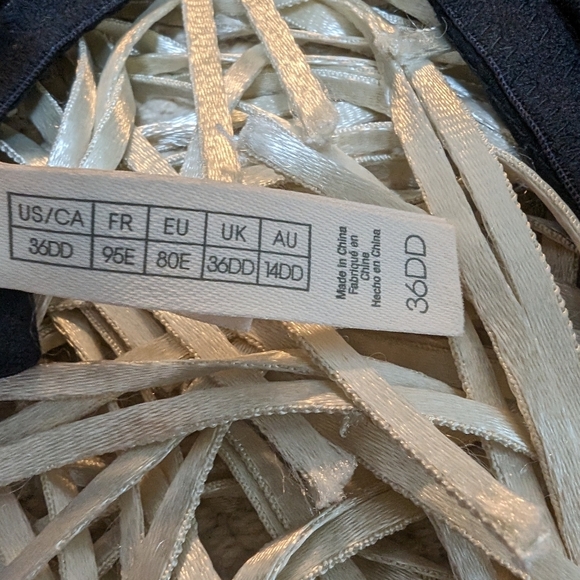 OnGossamer Women's Next to Nothing Micro Nursing Bra...Size 36DD - Picture 7 of 9